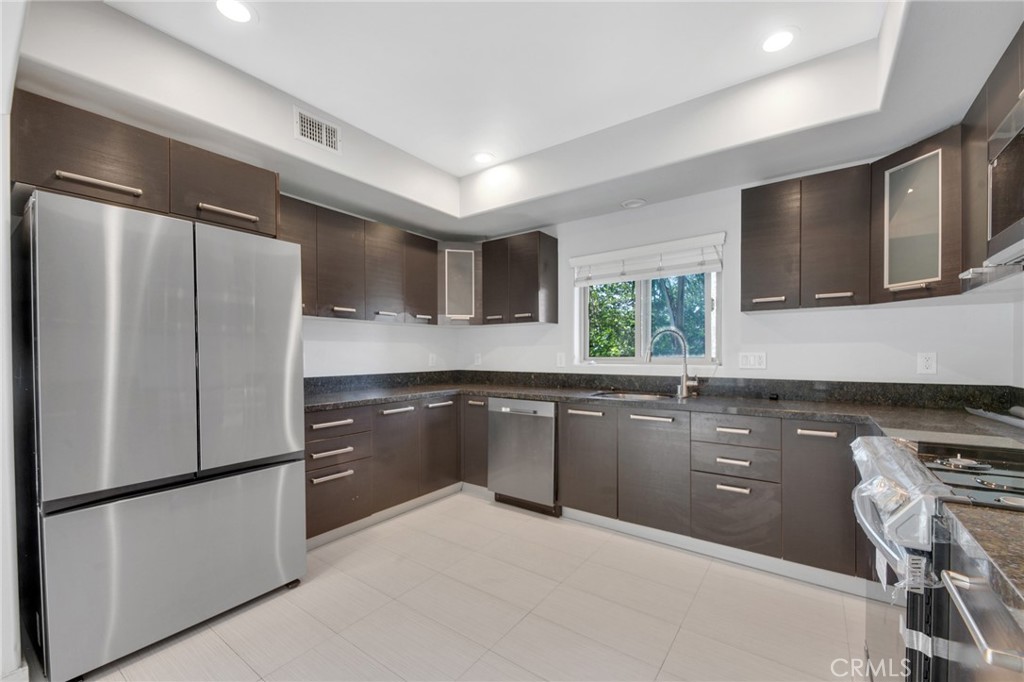 7348 De Soto Avenue 102