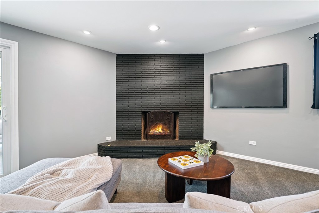 6451 Riverton Avenue