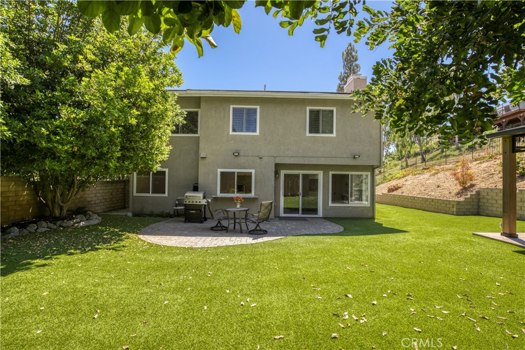 7101 Shadow Ridge Court