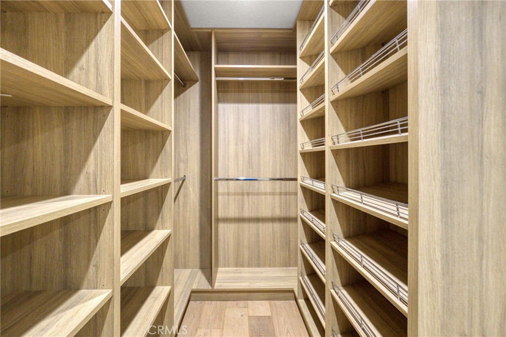 7101 Shadow Ridge Court