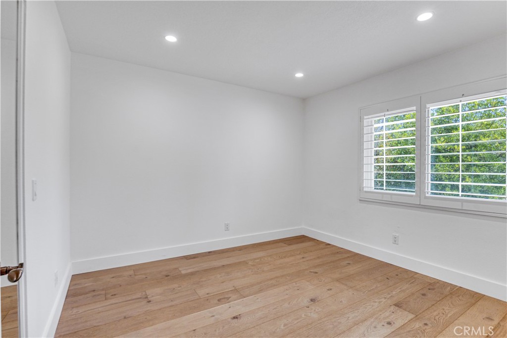 7101 Shadow Ridge Court