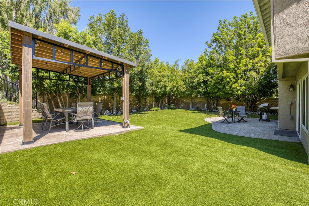 7101 Shadow Ridge Court