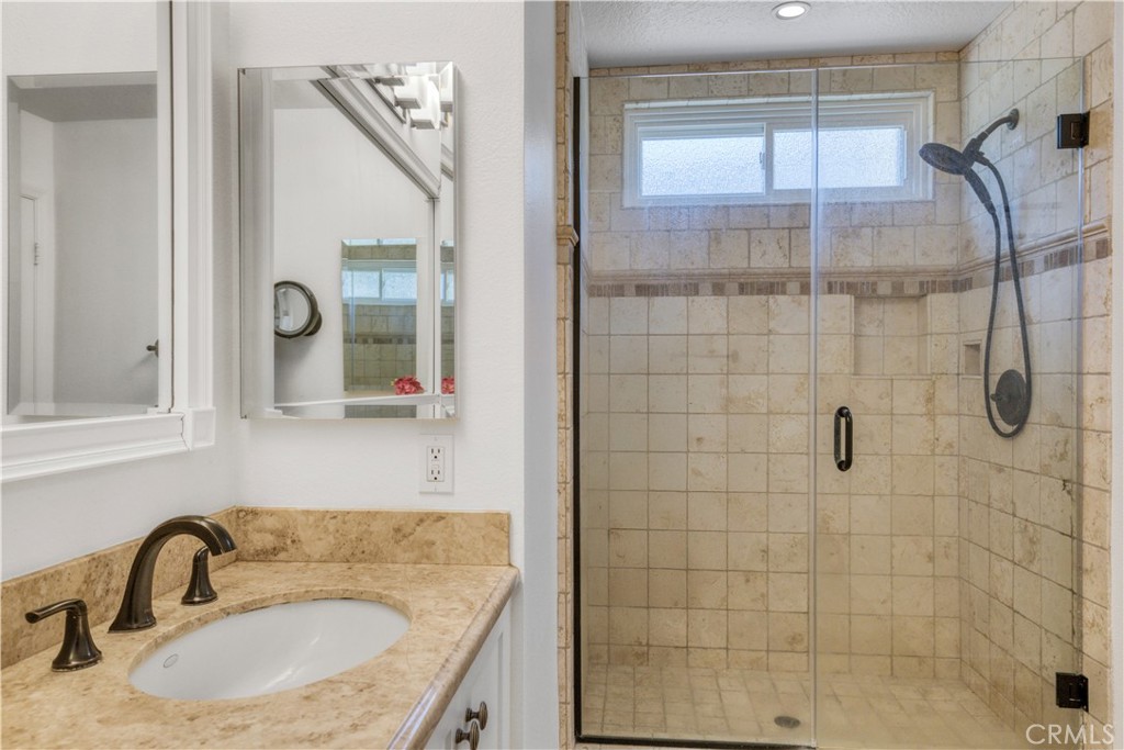 7101 Shadow Ridge Court