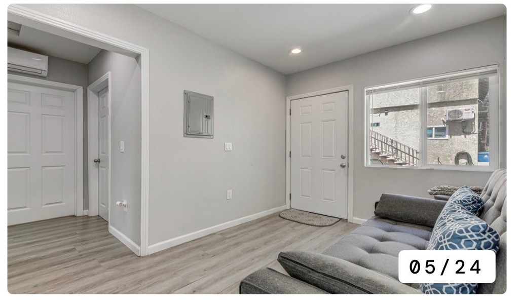 1816 W 22nd