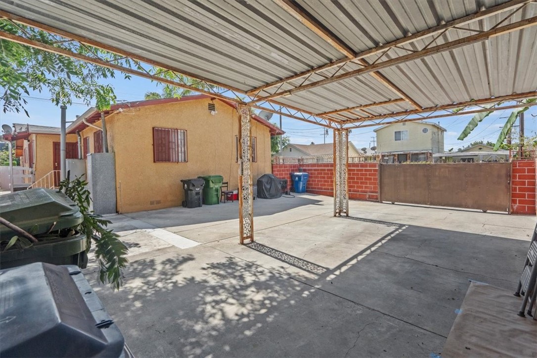 3825 Cimarron
