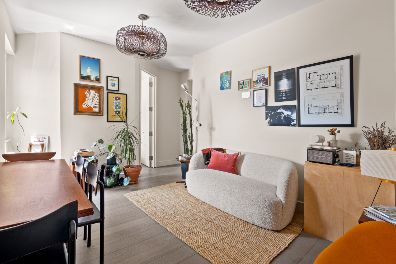 315 E 12TH Street 30