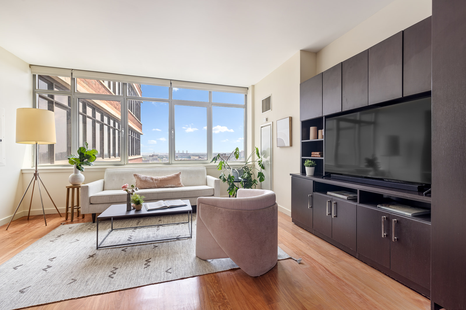 1485 5TH Avenue 19D
