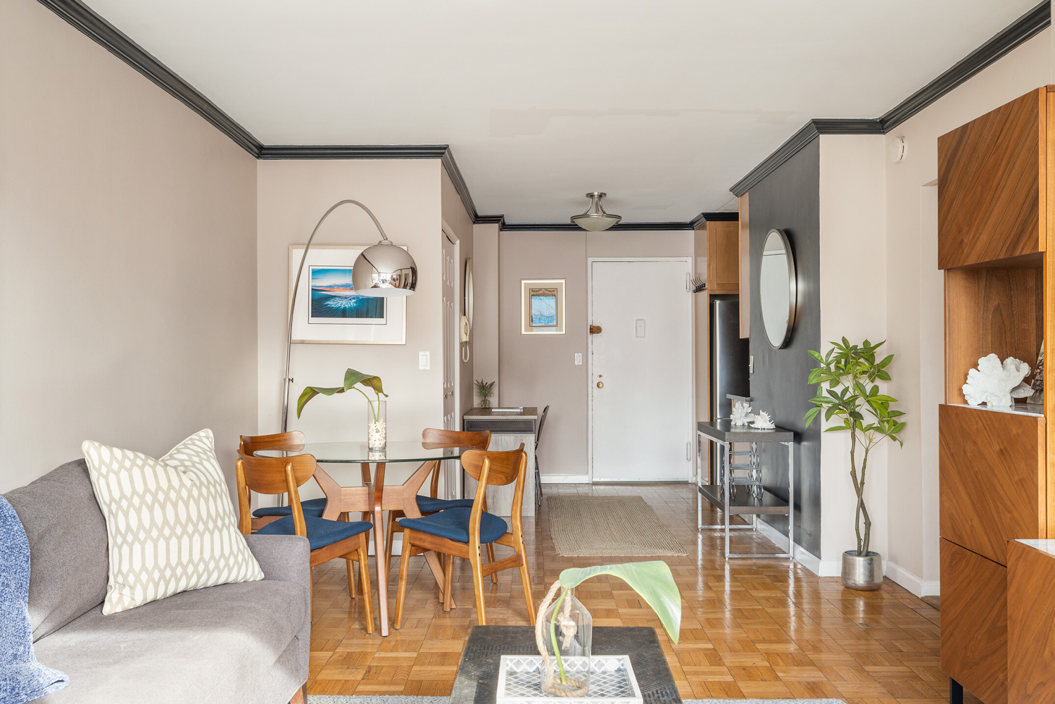 210 E 15TH Street 8D