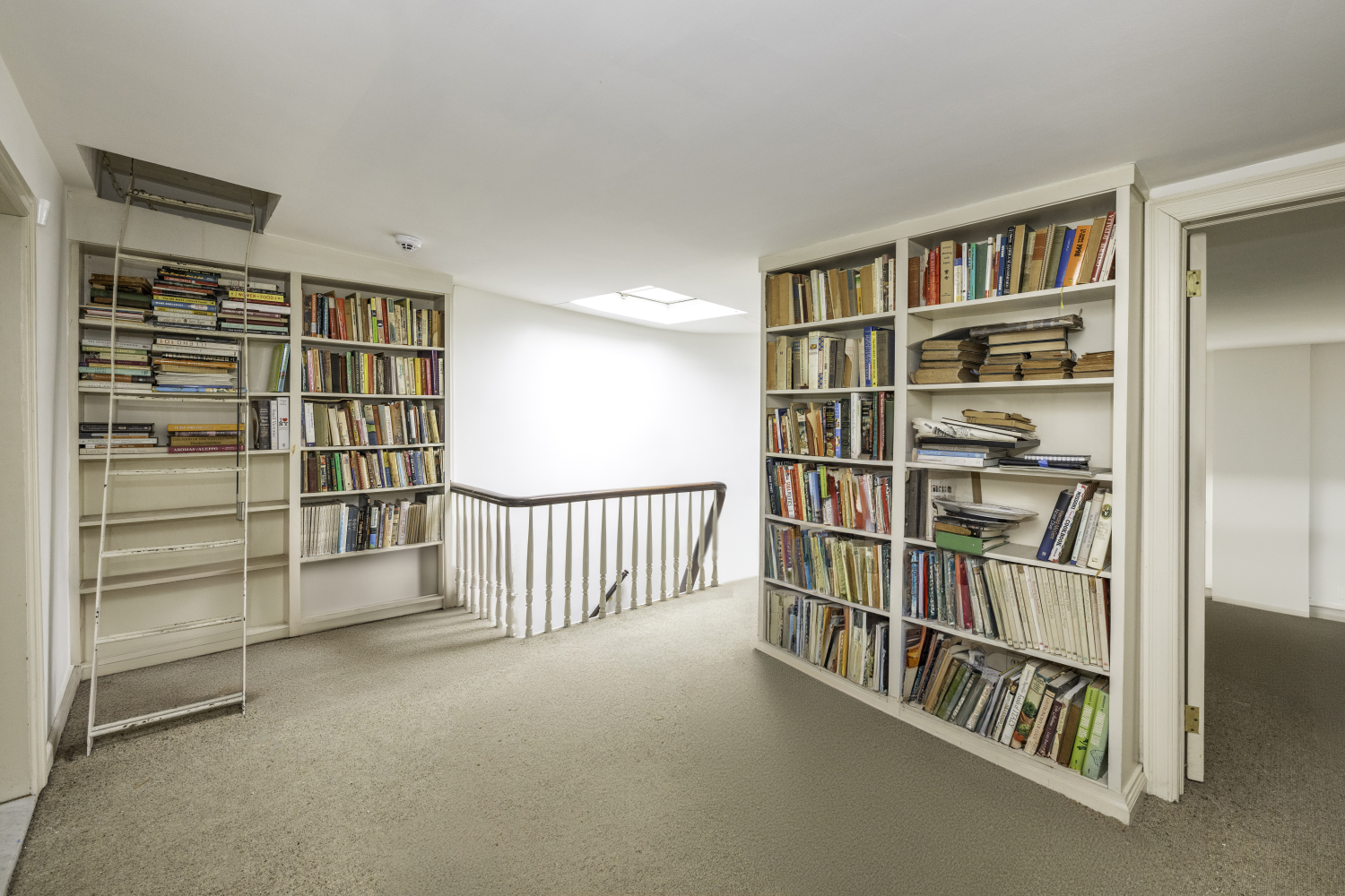 248 W 12TH Street