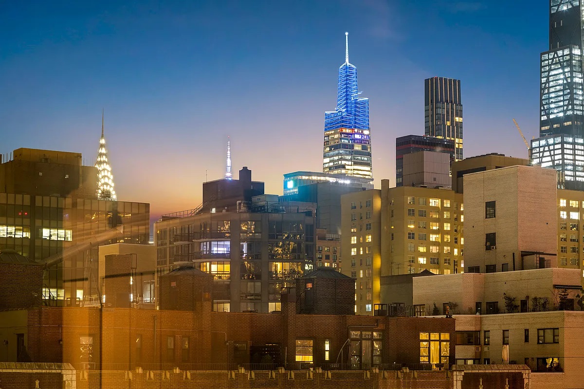 418 E 59TH Street 18B