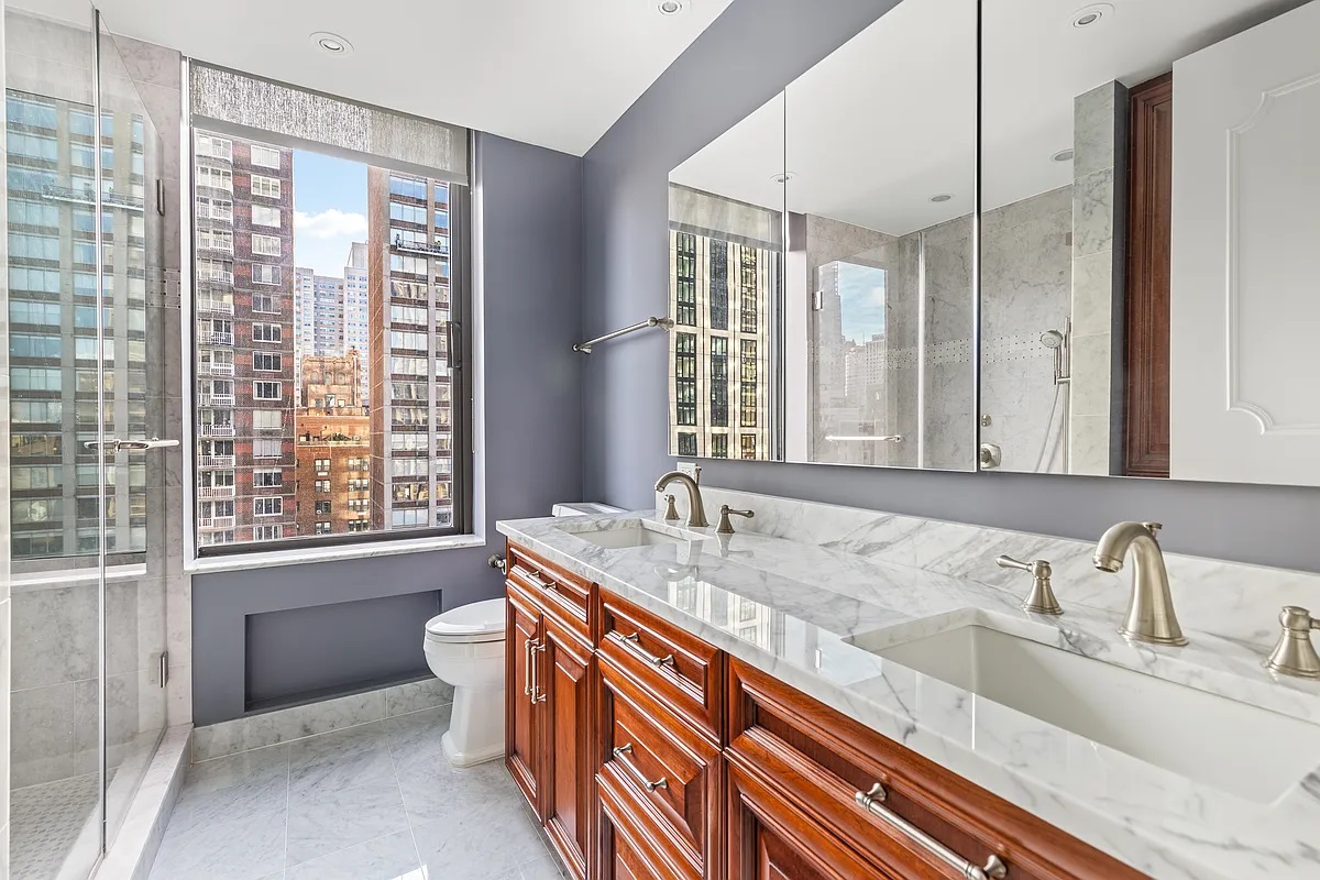 418 E 59TH Street 18B