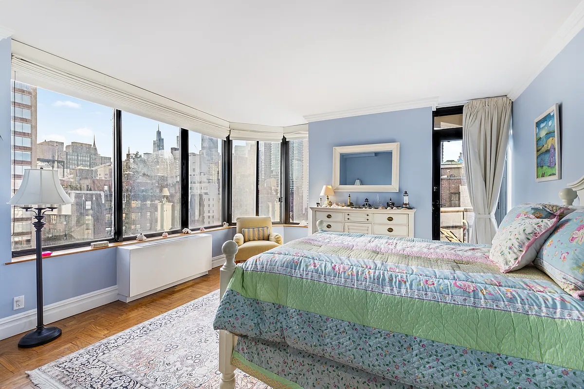 418 E 59TH Street 18B