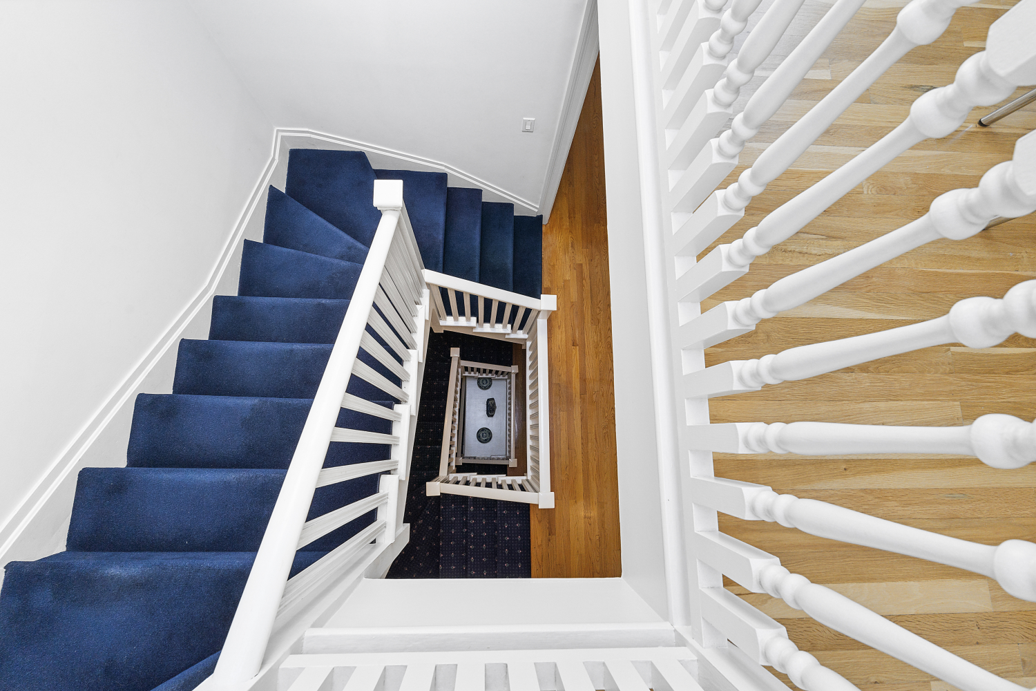 152 E 63RD Street 2