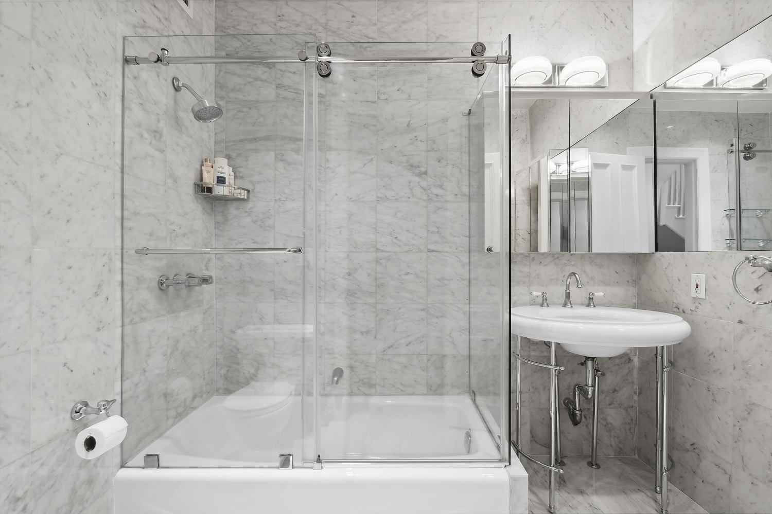 152 E 63RD Street 2