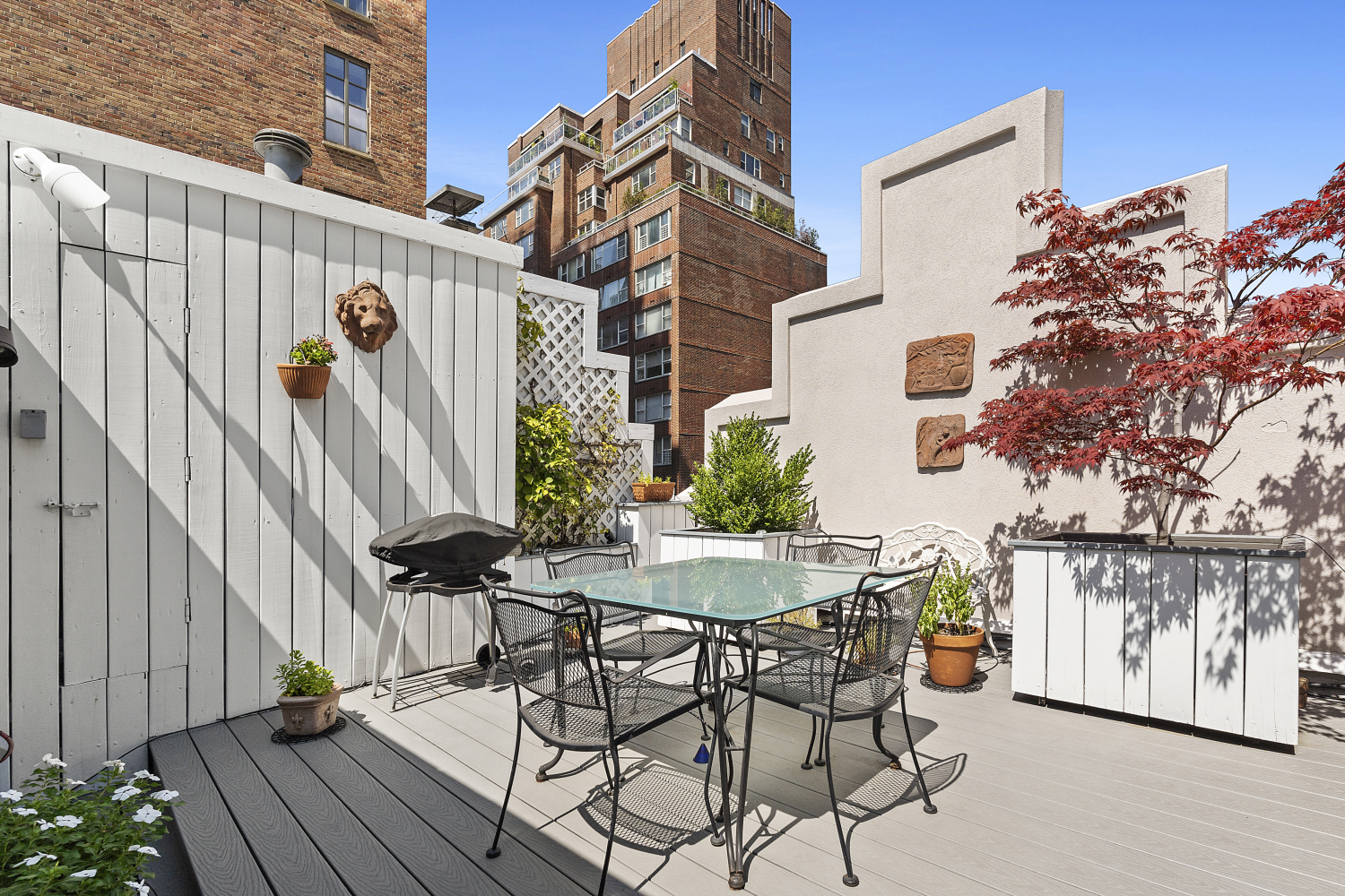 152 E 63RD Street 2
