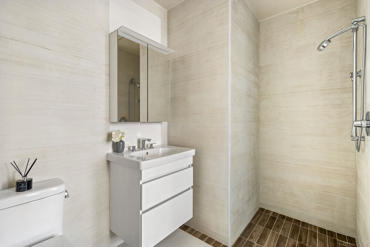 285 W 110TH Street 5G