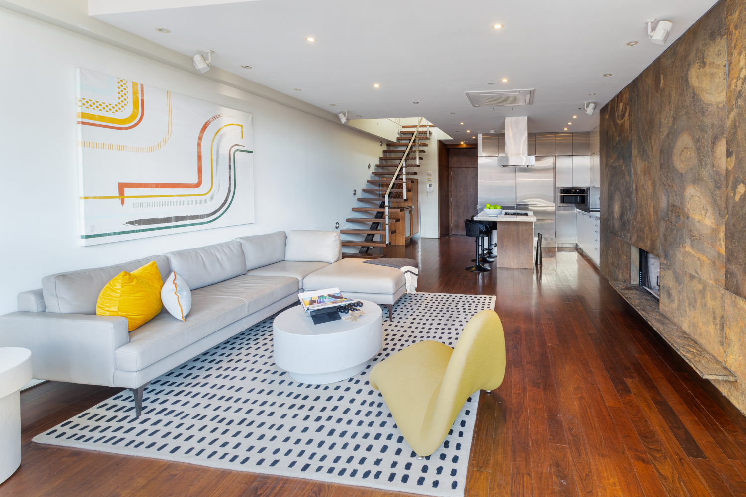312 E 22ND Street PHC