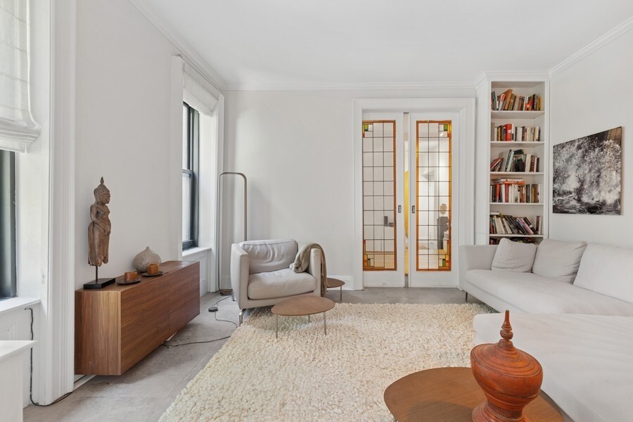 254 W 25TH Street 2C