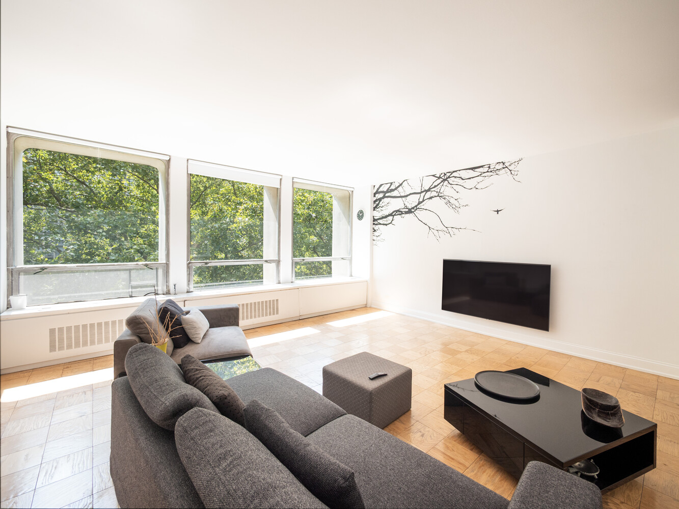 330 E 33RD Street 3N