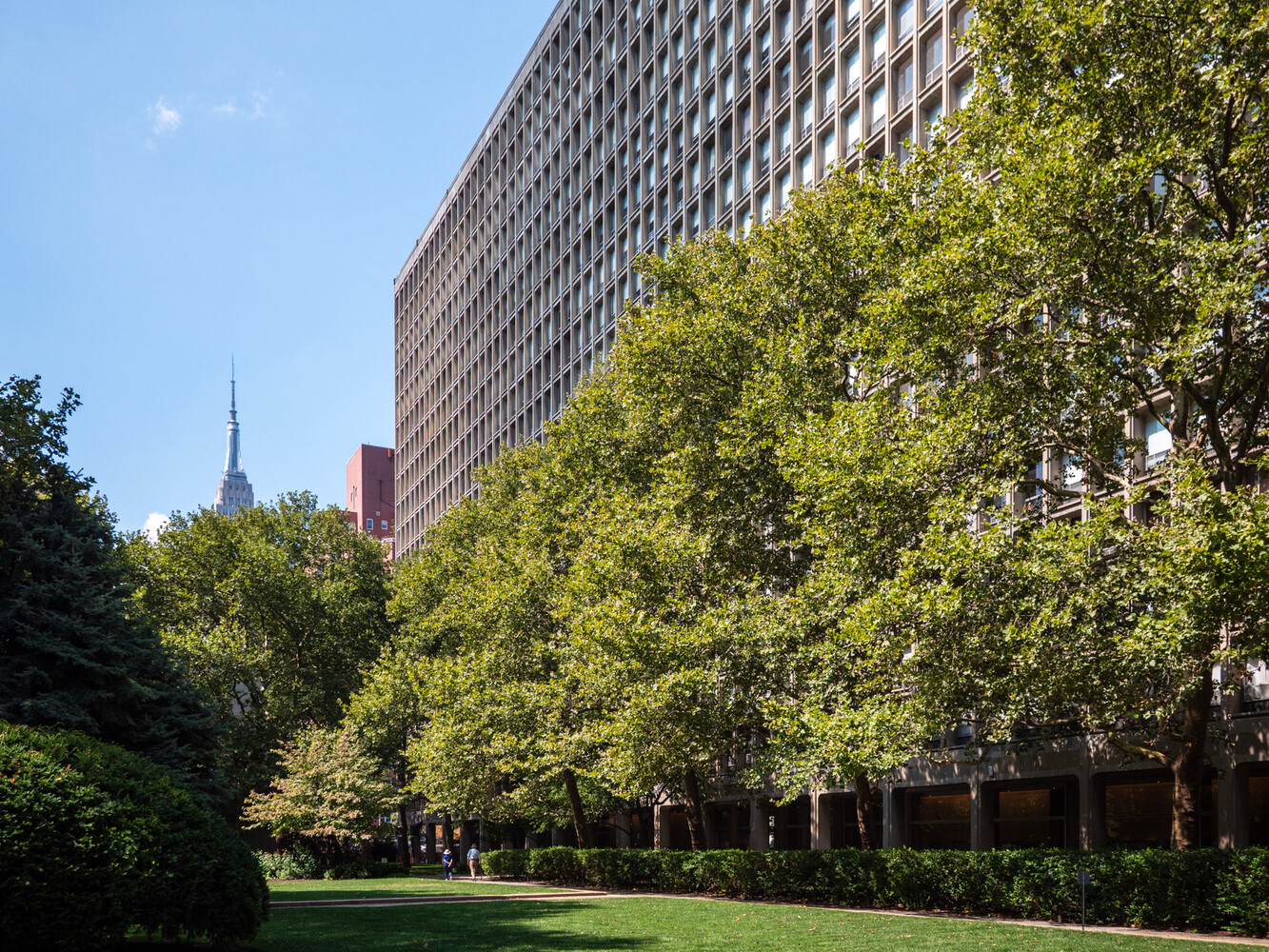 330 E 33RD Street 3N