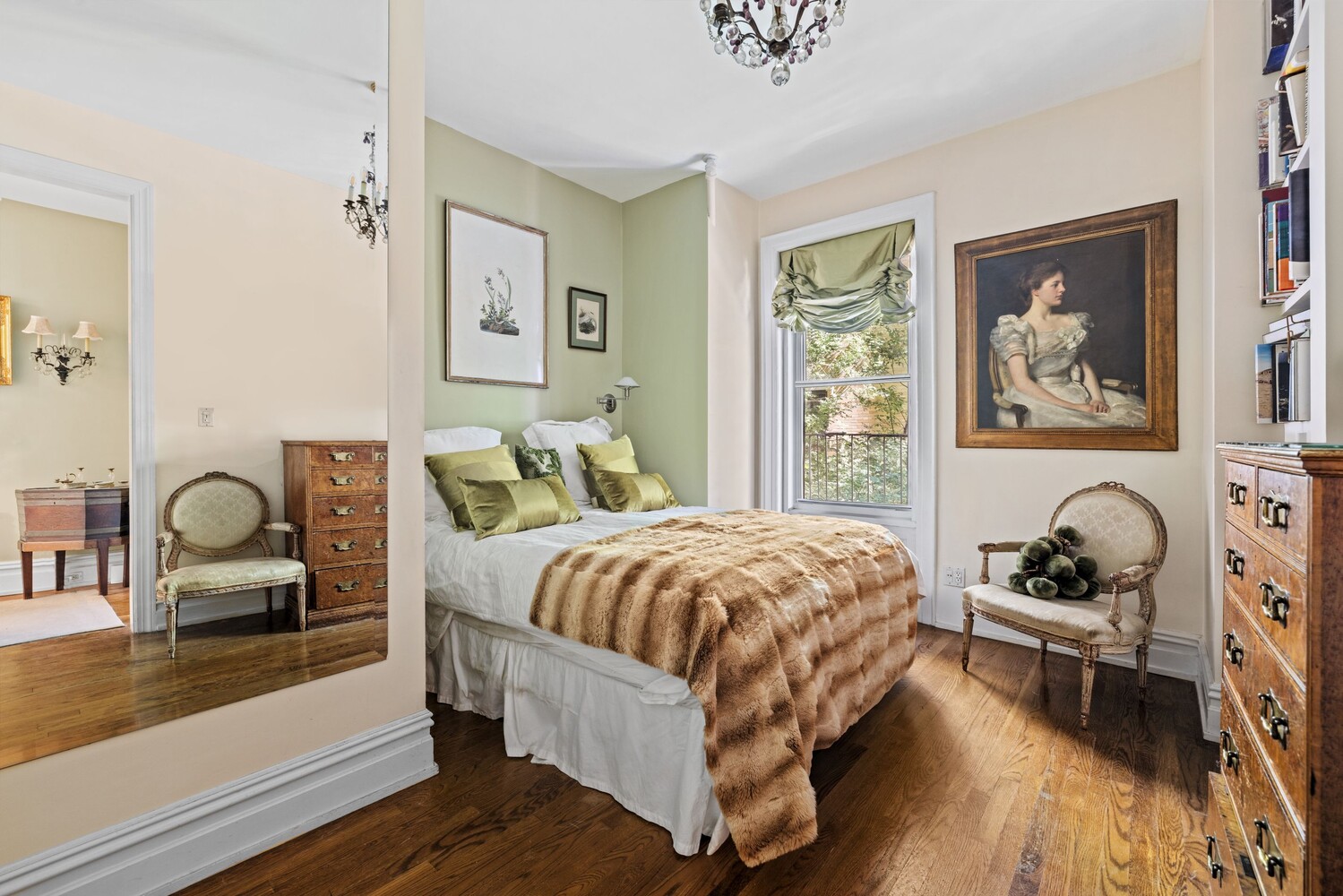 27 E 95TH Street 3E