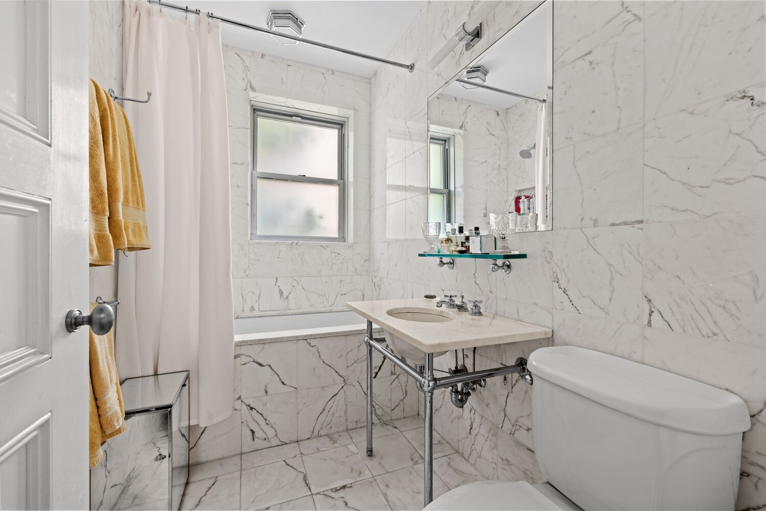 27 E 95TH Street 3E