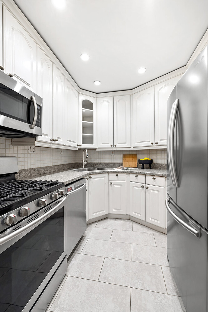 66 MADISON Avenue 2D