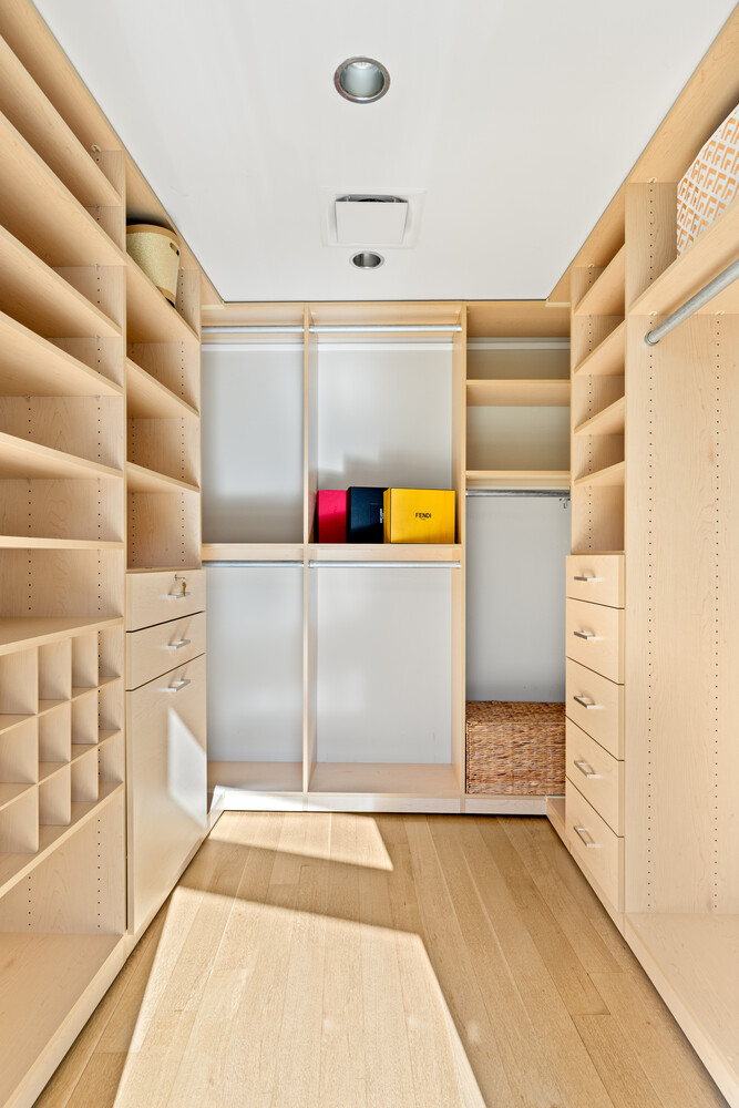 425 W 53RD Street 409