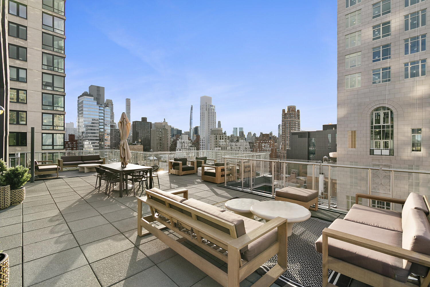 303 E 77TH Street 15AB