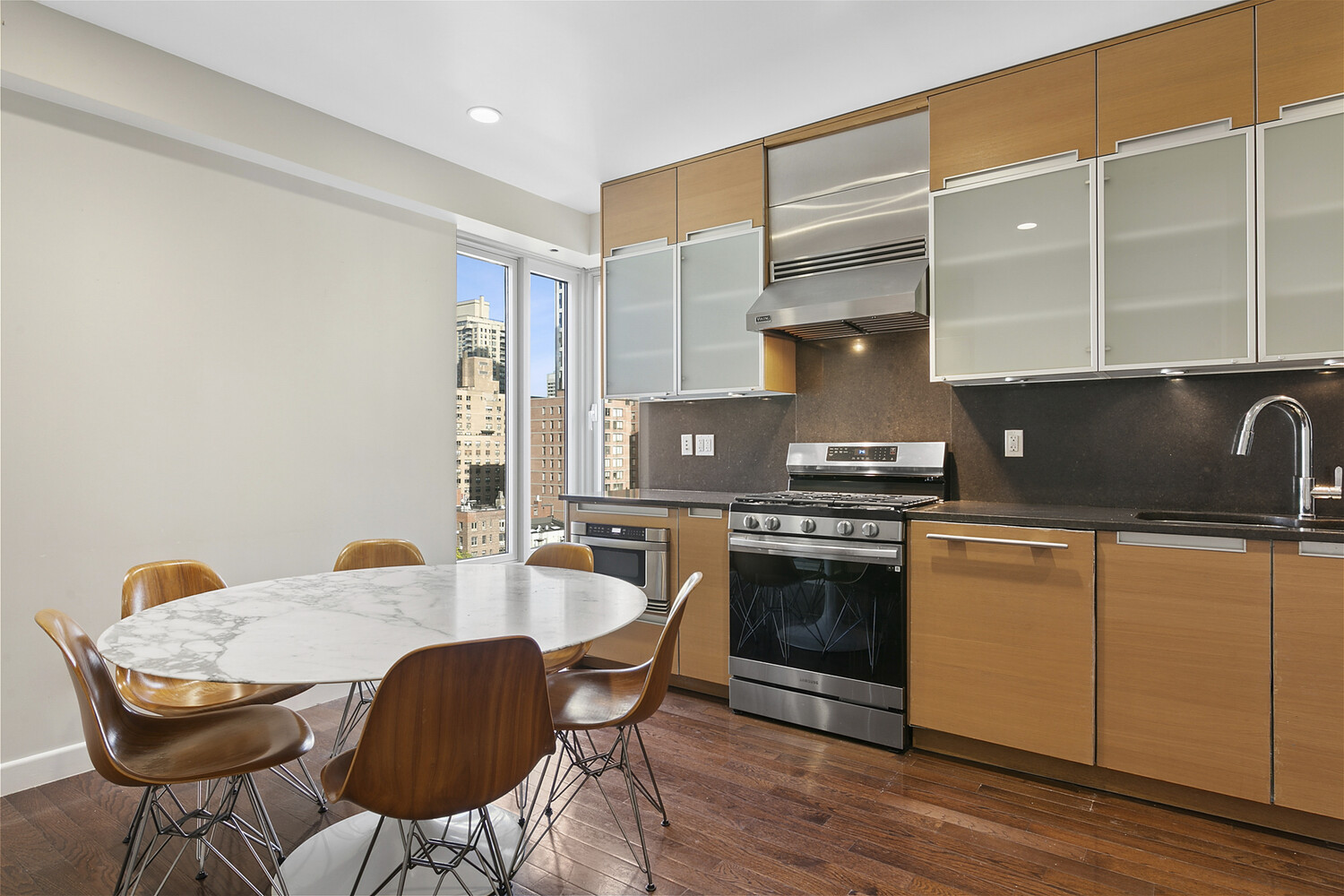 303 E 77TH Street 15AB