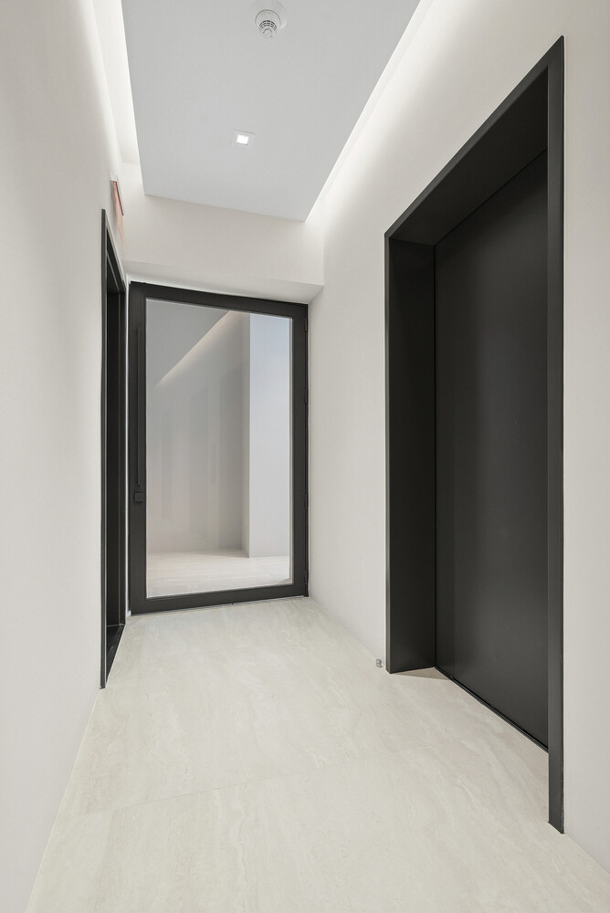 172 MADISON Avenue MANSION