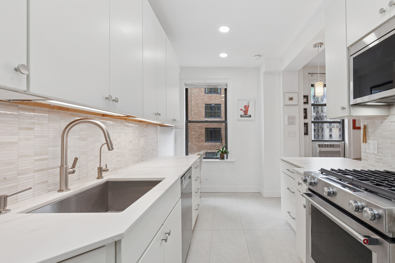 215 W 75TH Street 11D