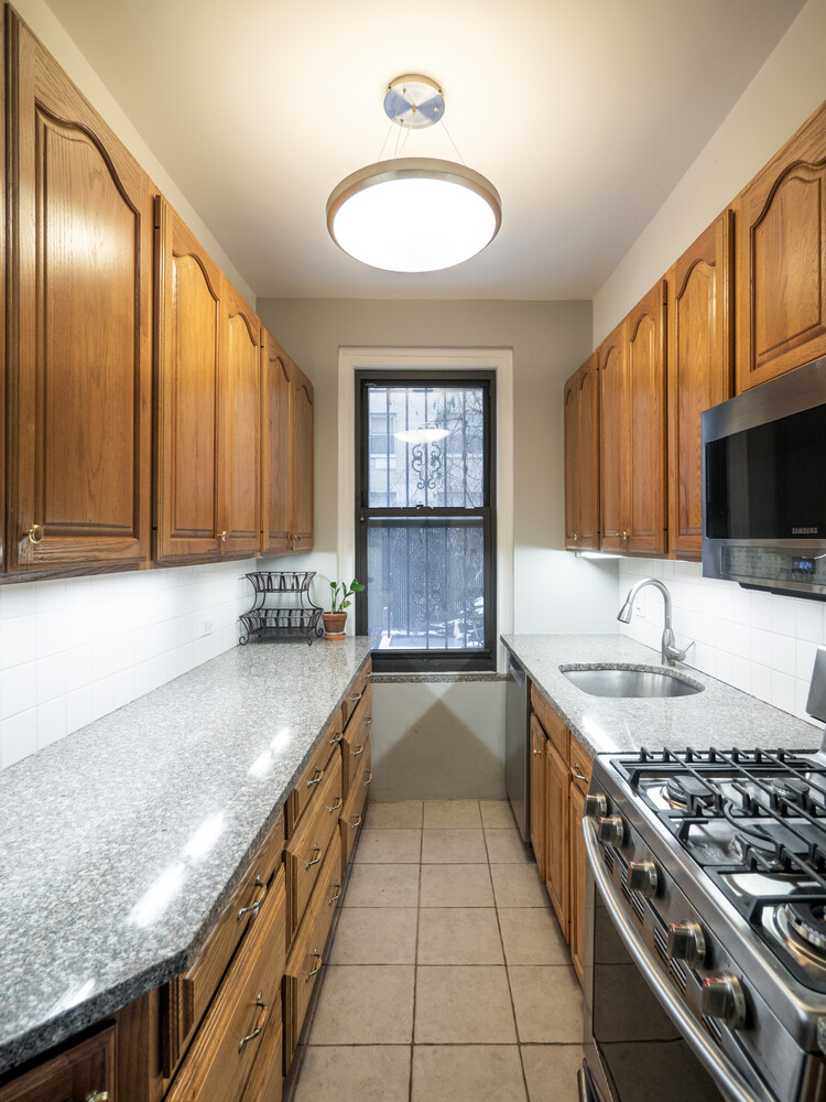 41 W 96TH Street 1B