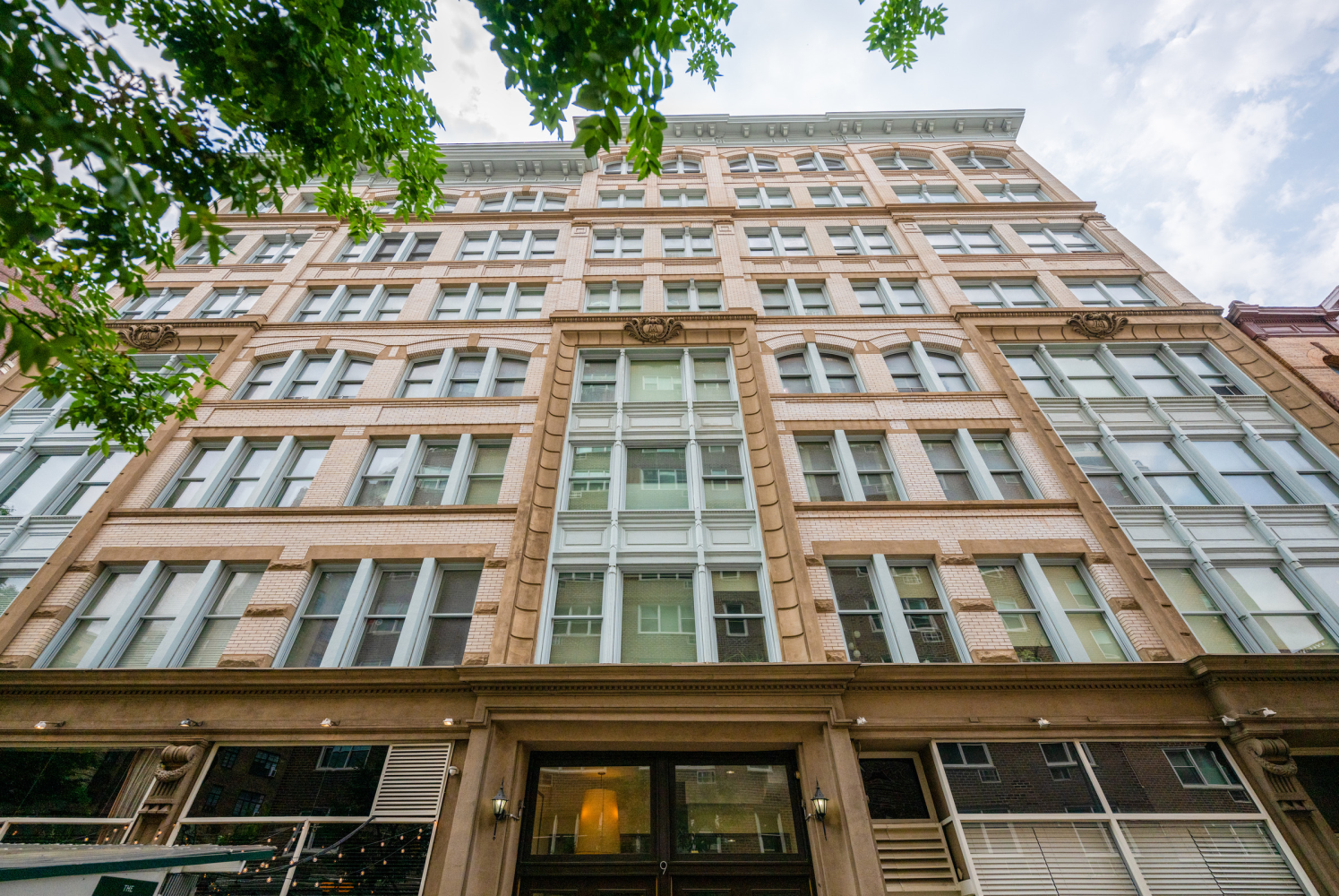 9 BARROW Street 4B