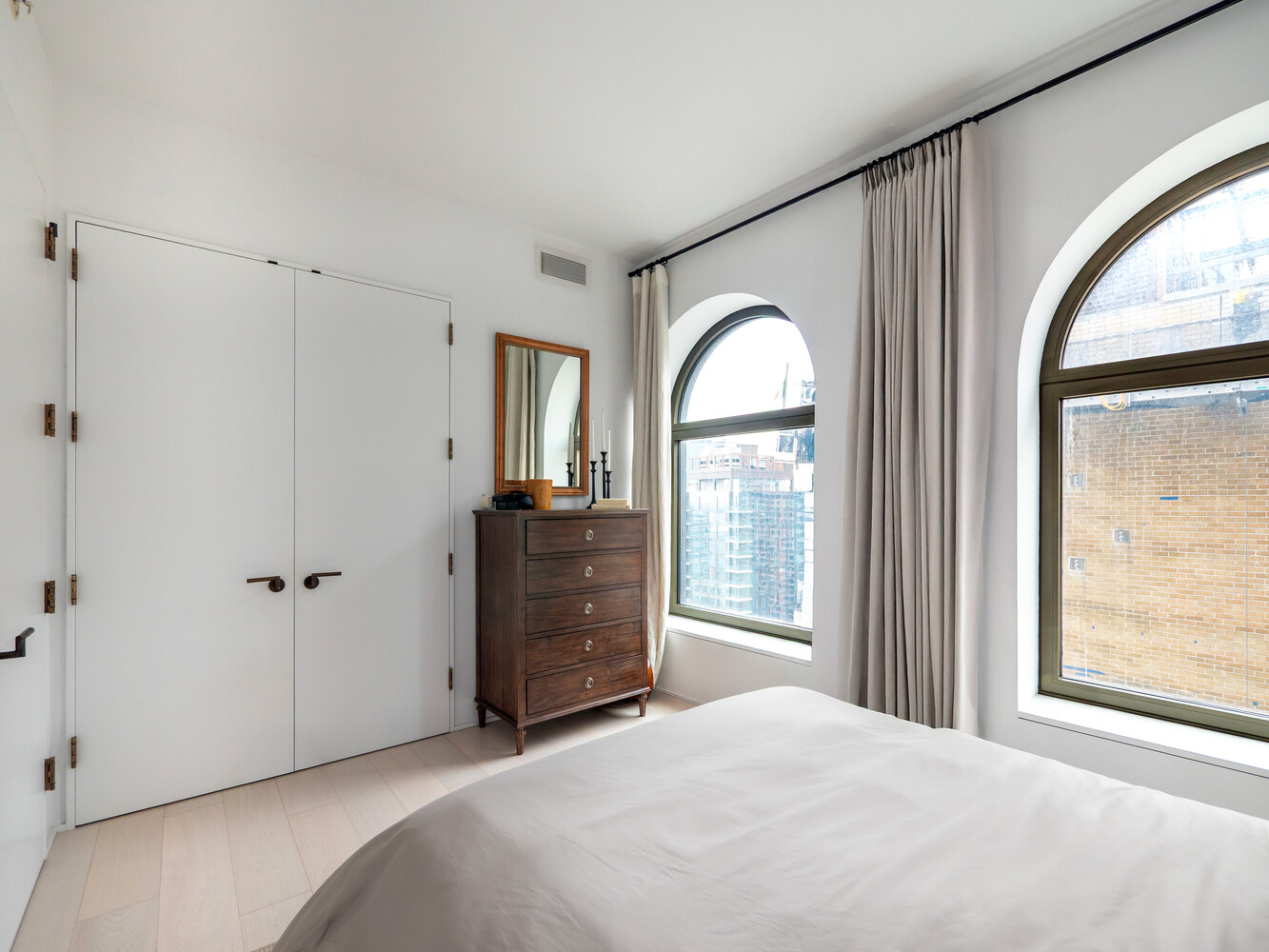 130 WILLIAM Street 38D