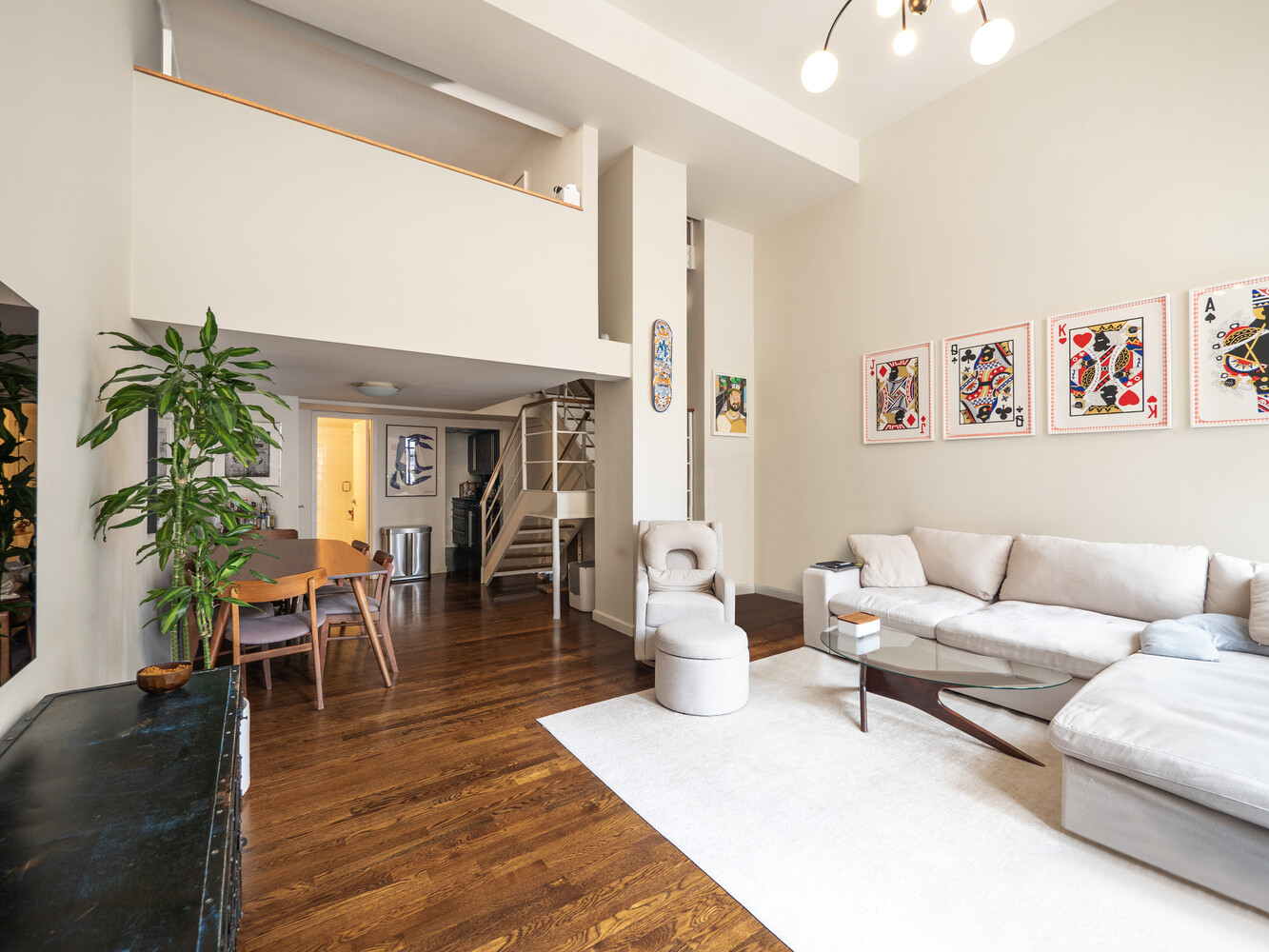 305 2ND Avenue 310