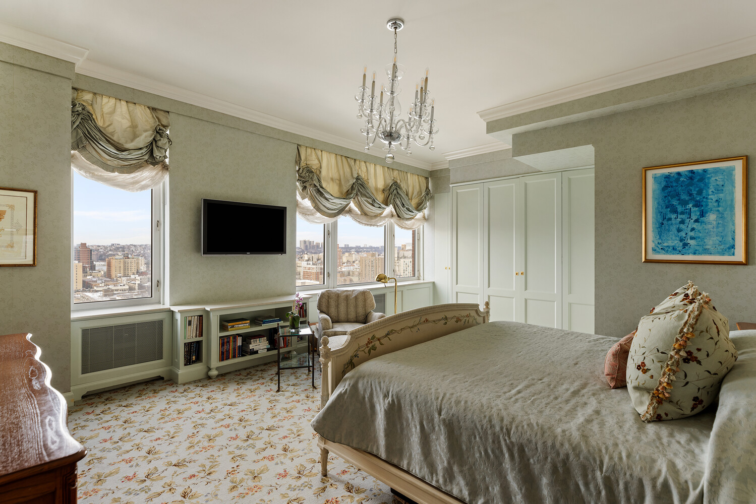 455 CENTRAL Park W PH2/3