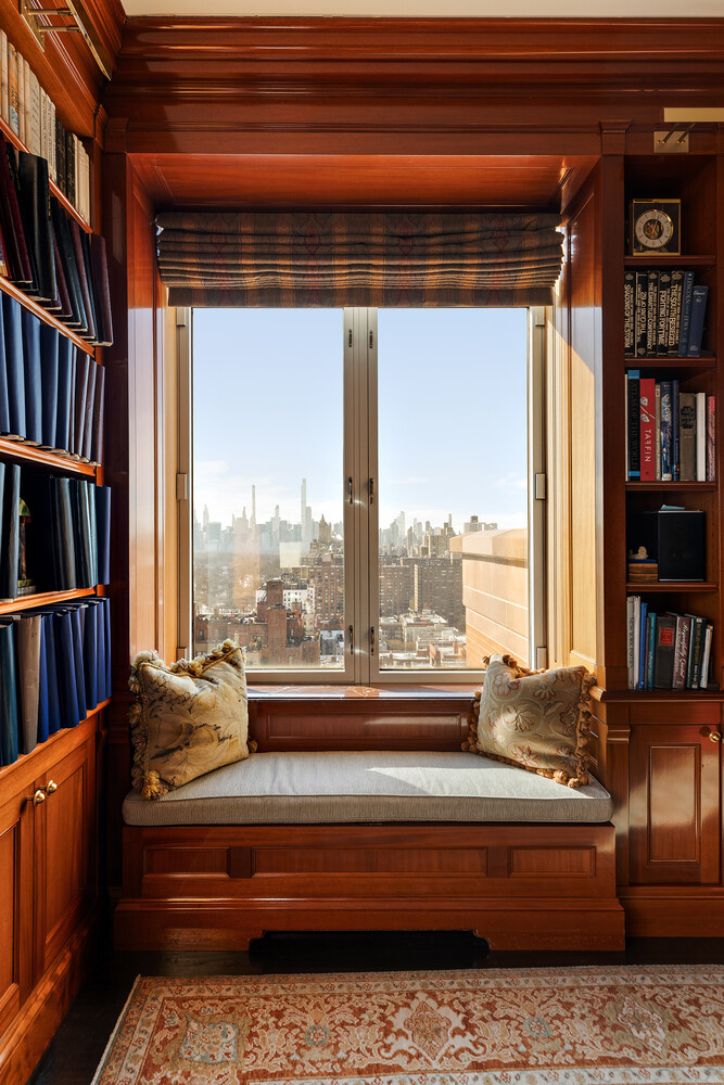 455 CENTRAL Park W PH2/3