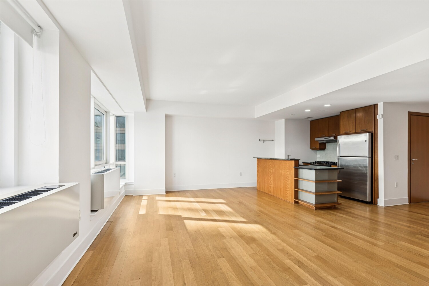 446 KENT Avenue 8C