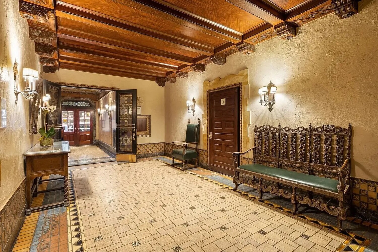 41 W 96TH Street PARLOR