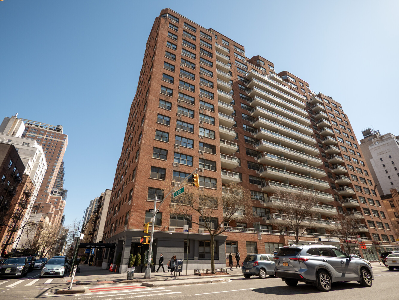 300 E 71ST Street 12N