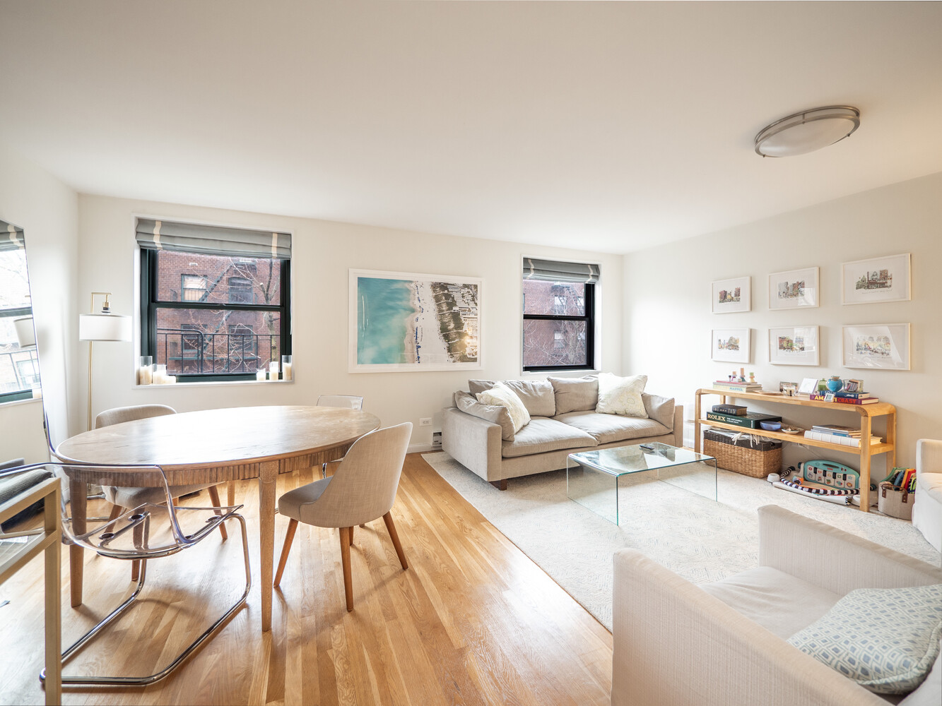 133 BARROW Street 4B