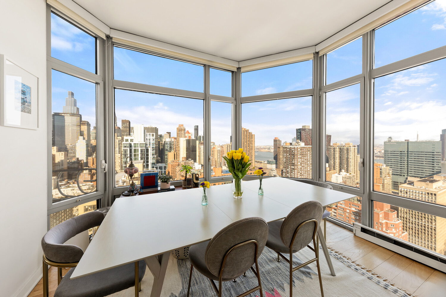 200 E 32ND Street 32E