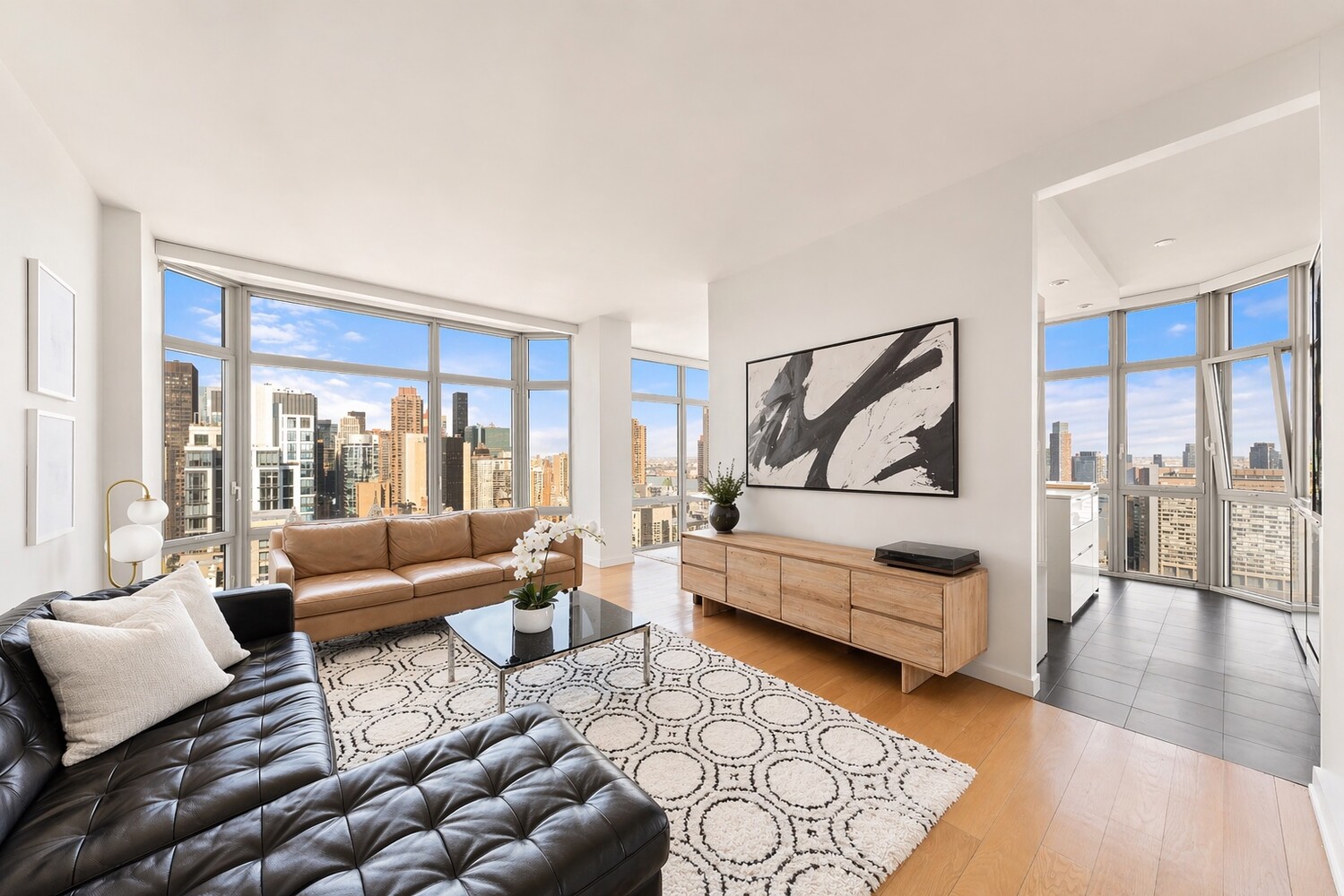 200 E 32ND Street 32E