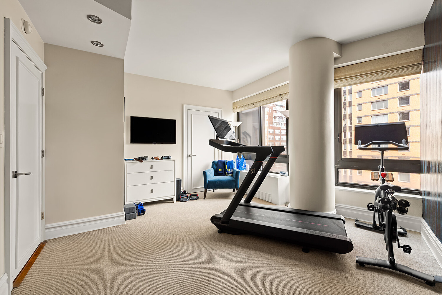 167 E 61ST Street 12AB