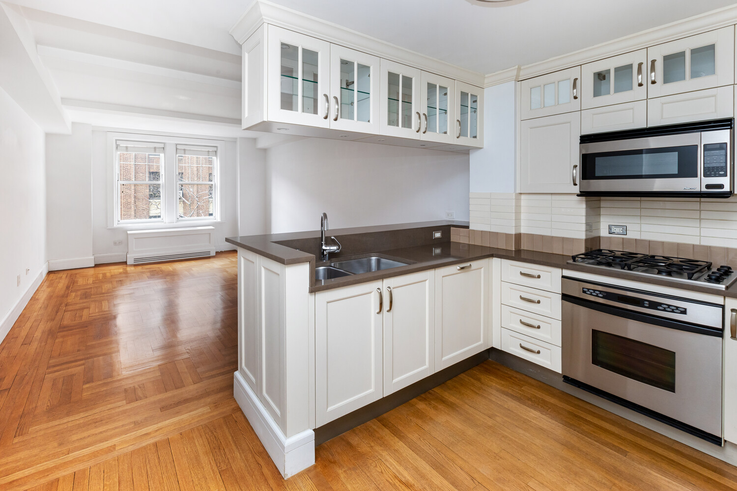 27 W 72ND Street 411