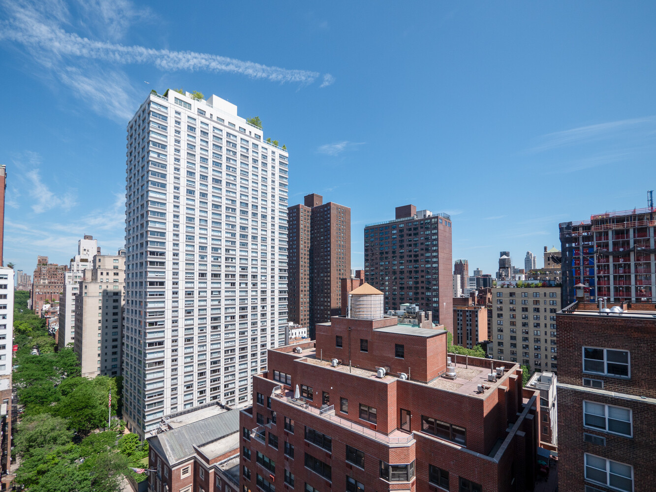 233 E 69TH Street 15O