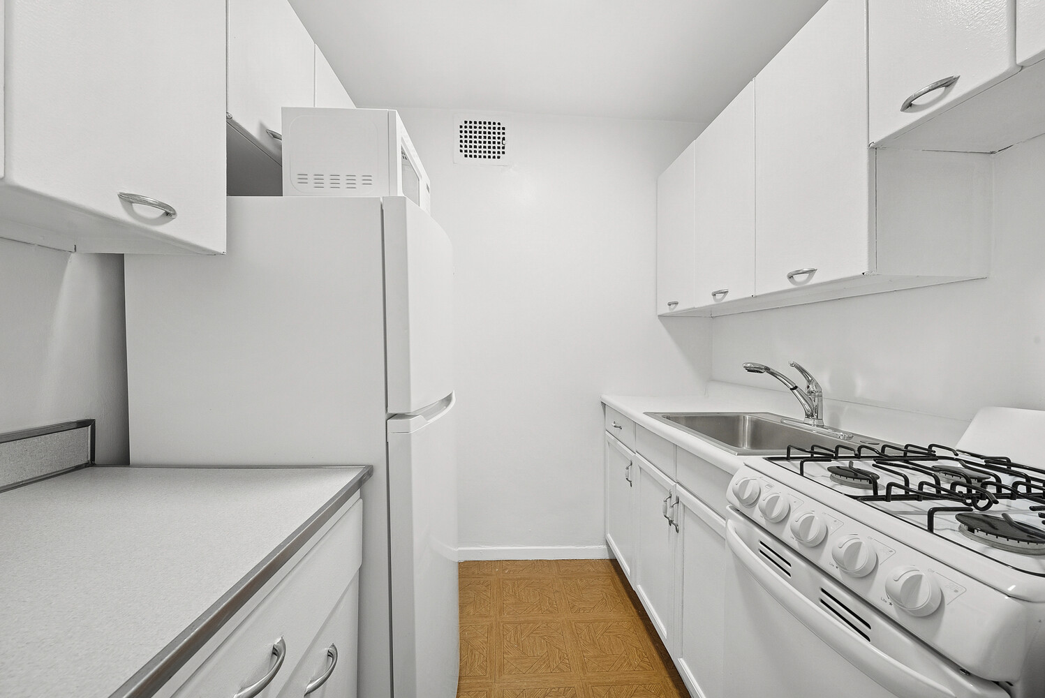 333 E 14TH Street 10A