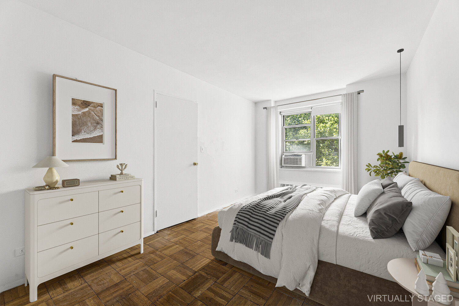 572 GRAND Street G503