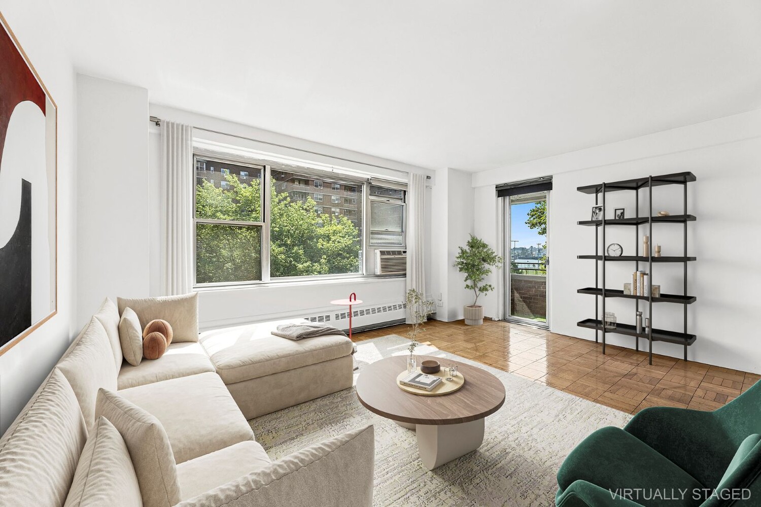 572 GRAND Street G503